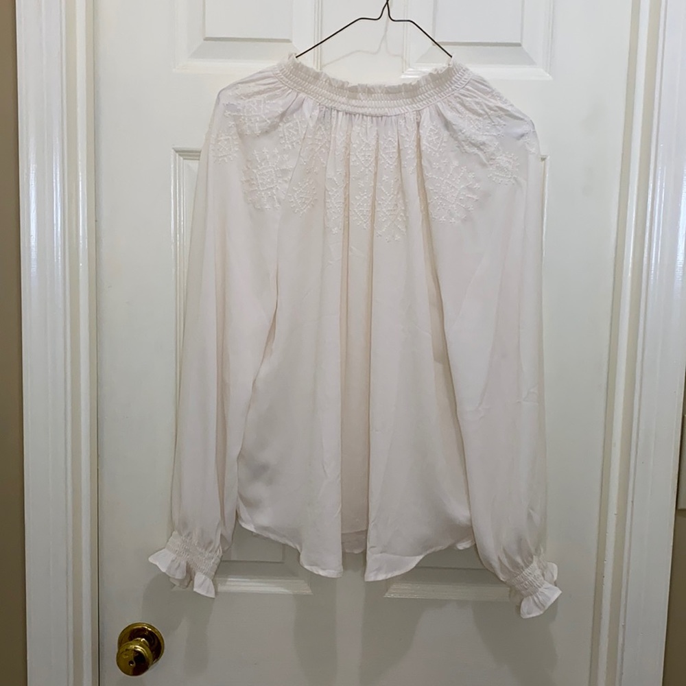 NWT loft ruffle off-white blouse